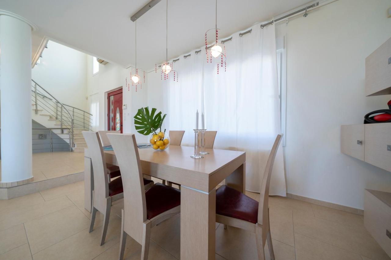 Villa Luminous Nea Iraklitsa 외부 사진